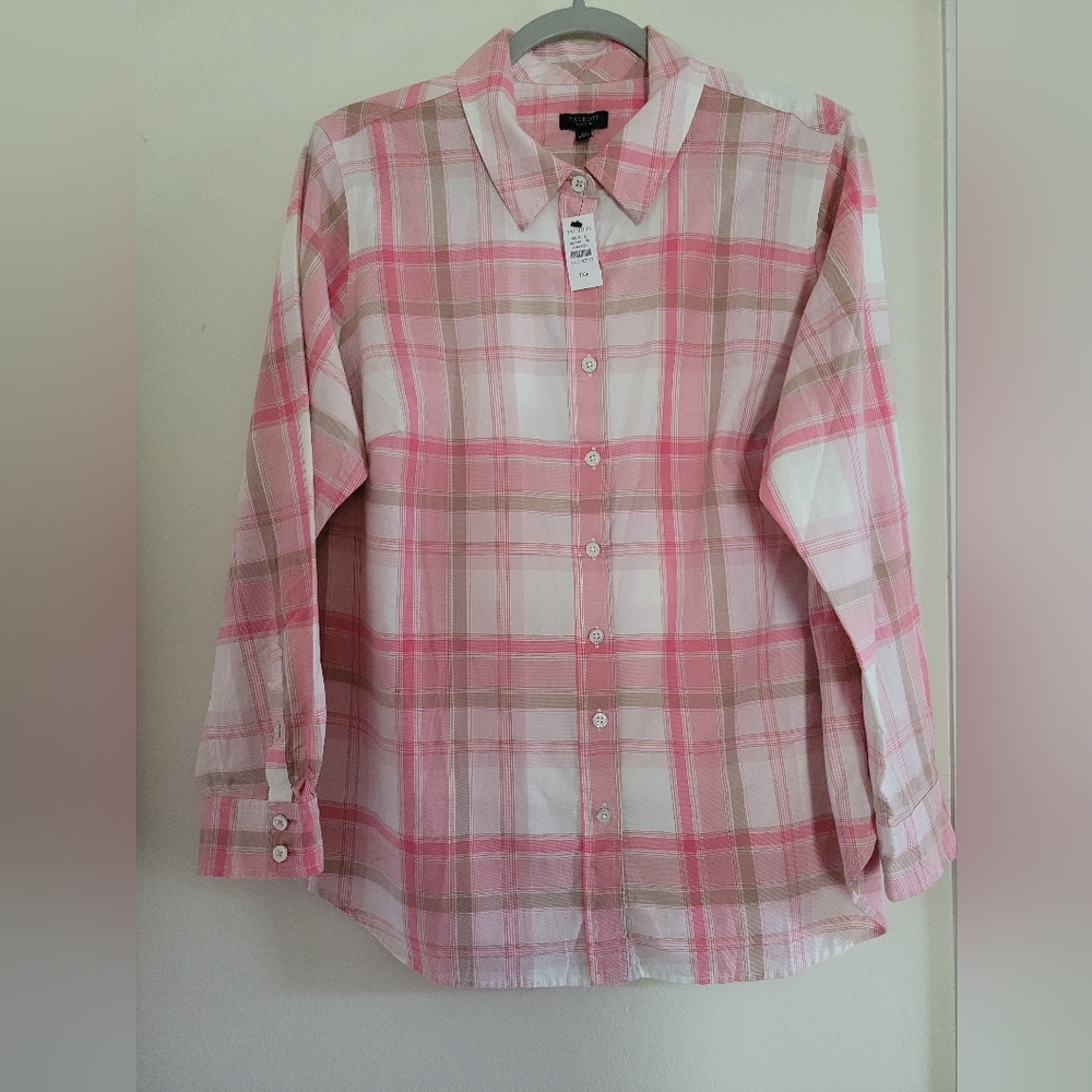 COPY - Talbots Plus Petites Pink Gingham Plaid Lightweight Casual Buttton Front…